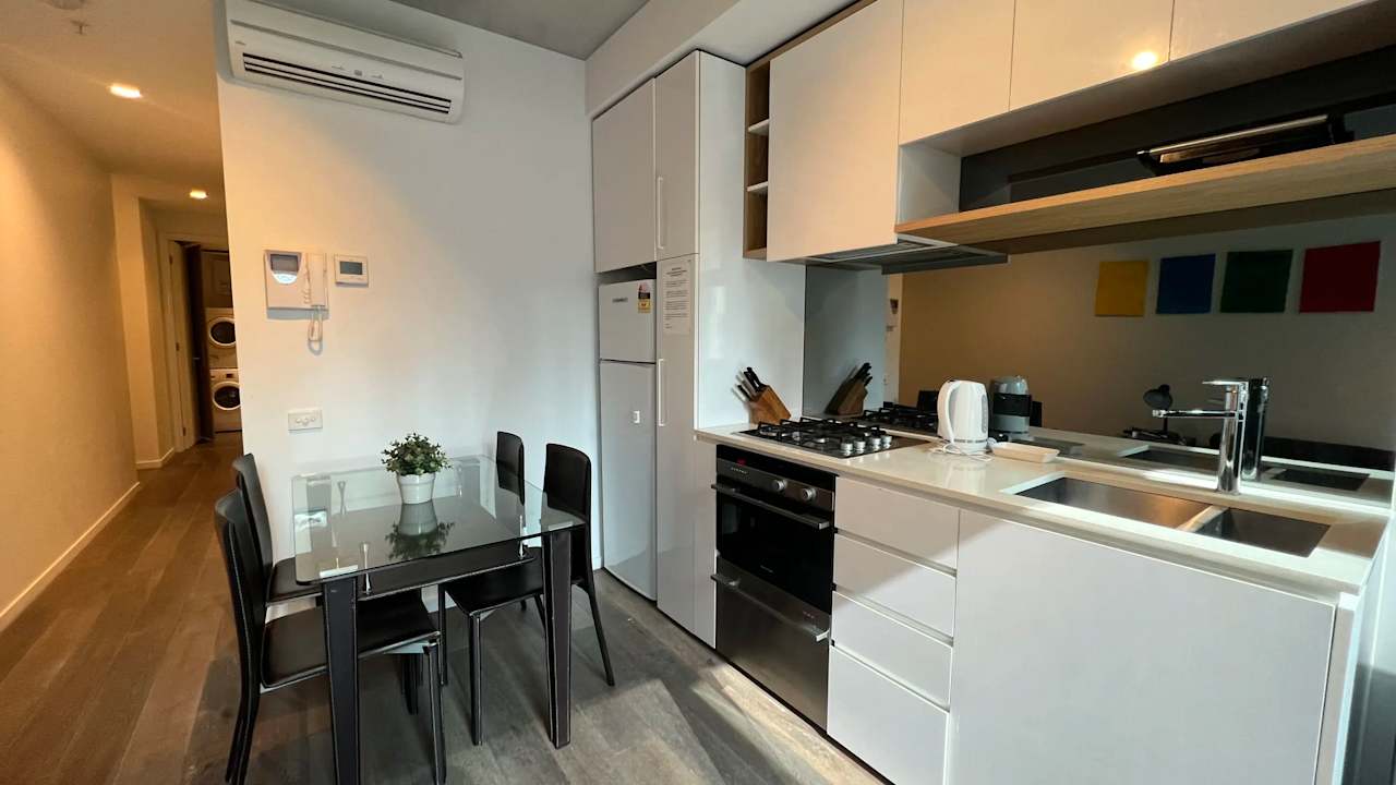 Whole property with 2 rooms for rent