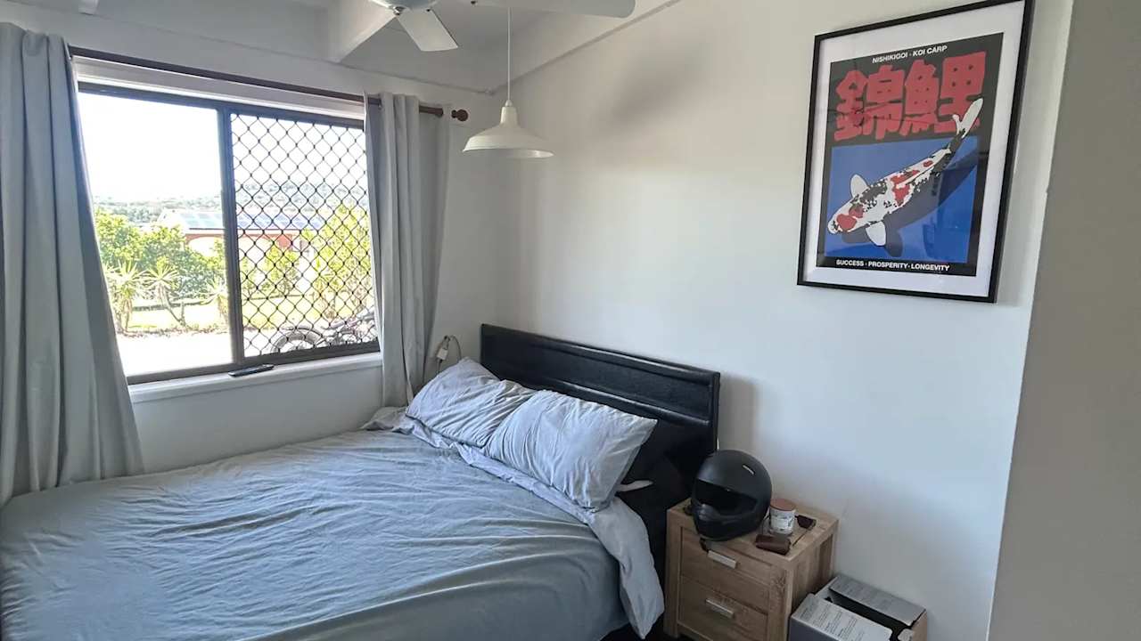 Unfurnished room in a share house