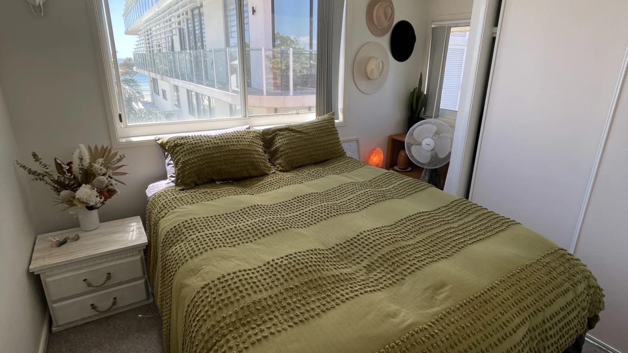 Unfurnished room in a share house