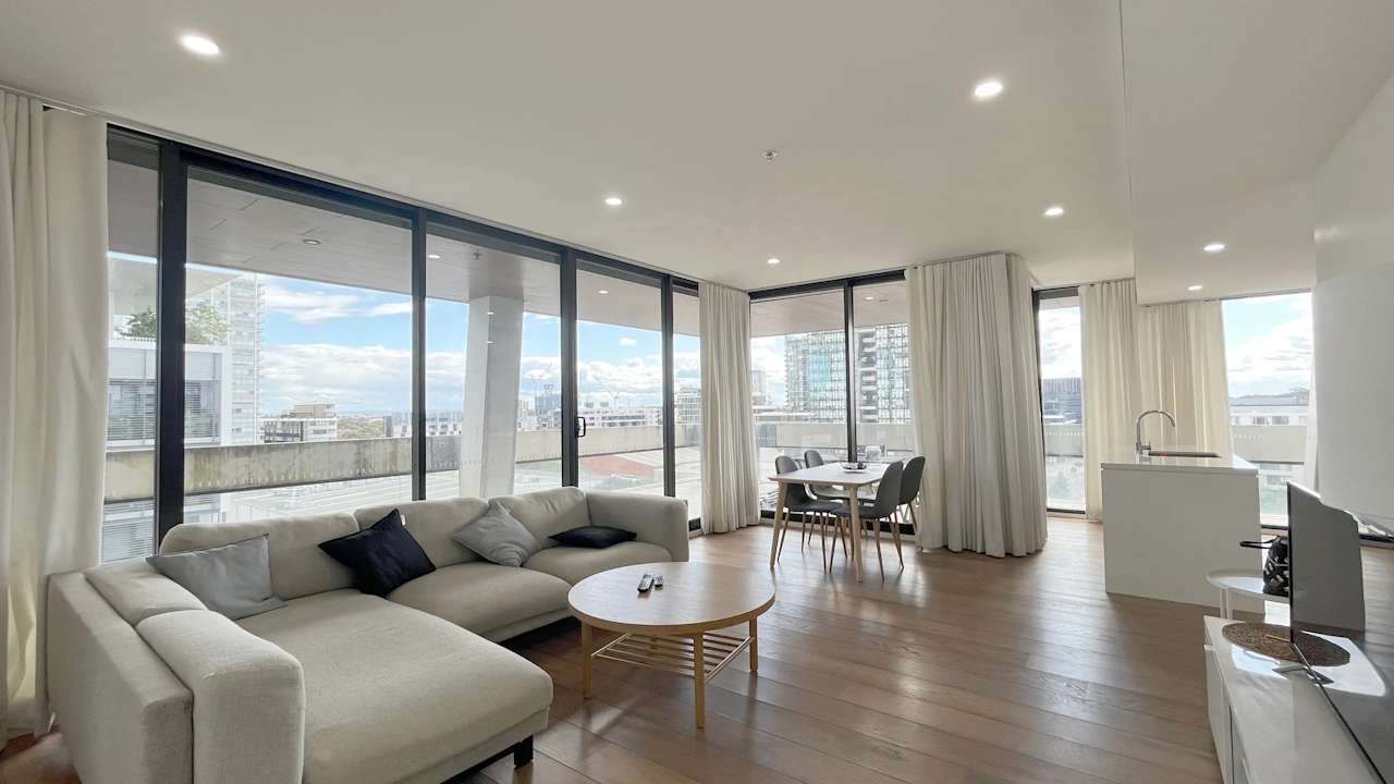 Whole property with 3 rooms for rent