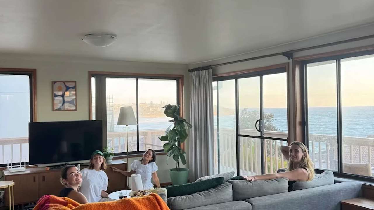 Unfurnished room in a share house
