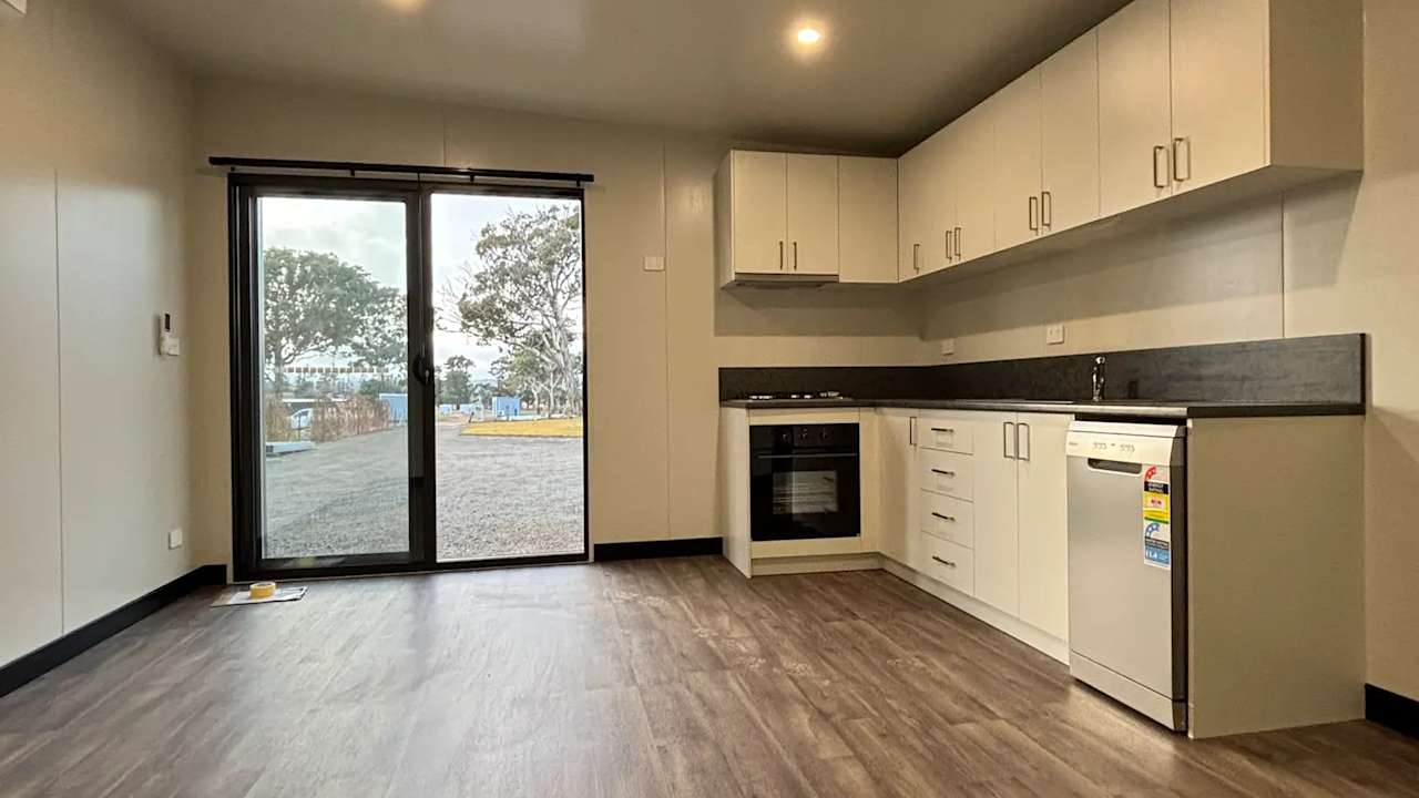 Unfurnished room granny flat for rent