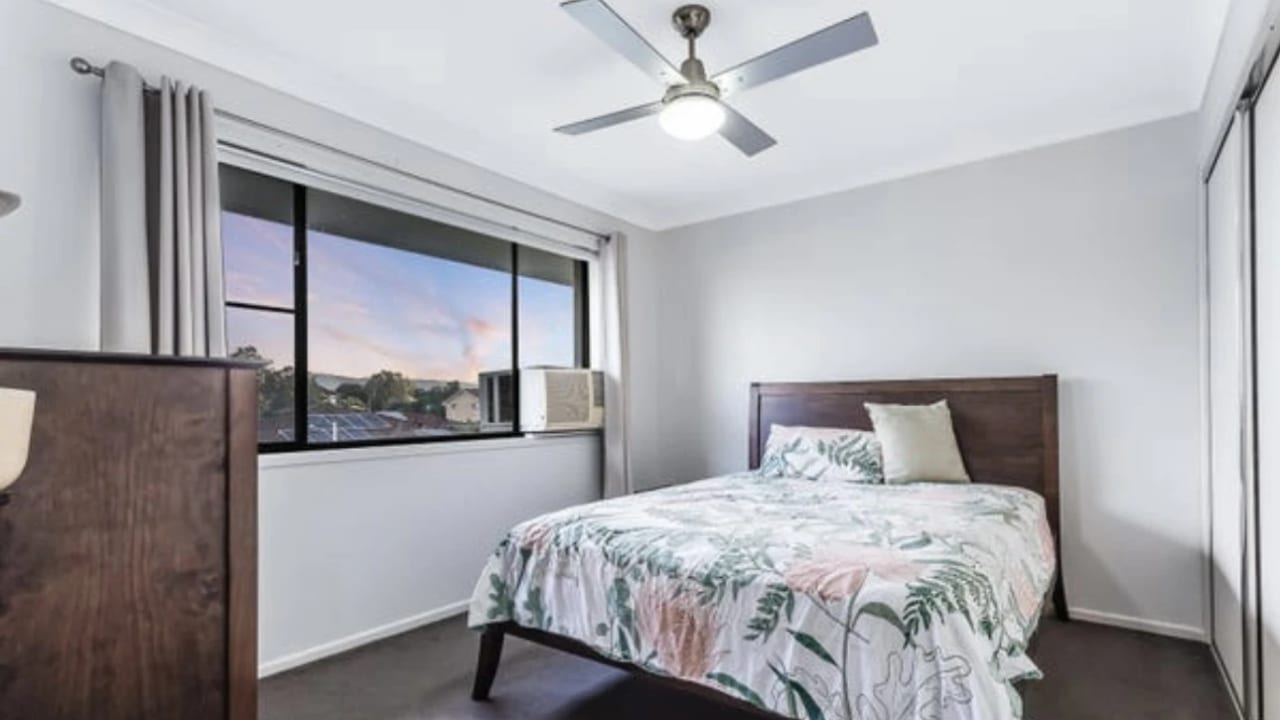 Unfurnished room in a share house