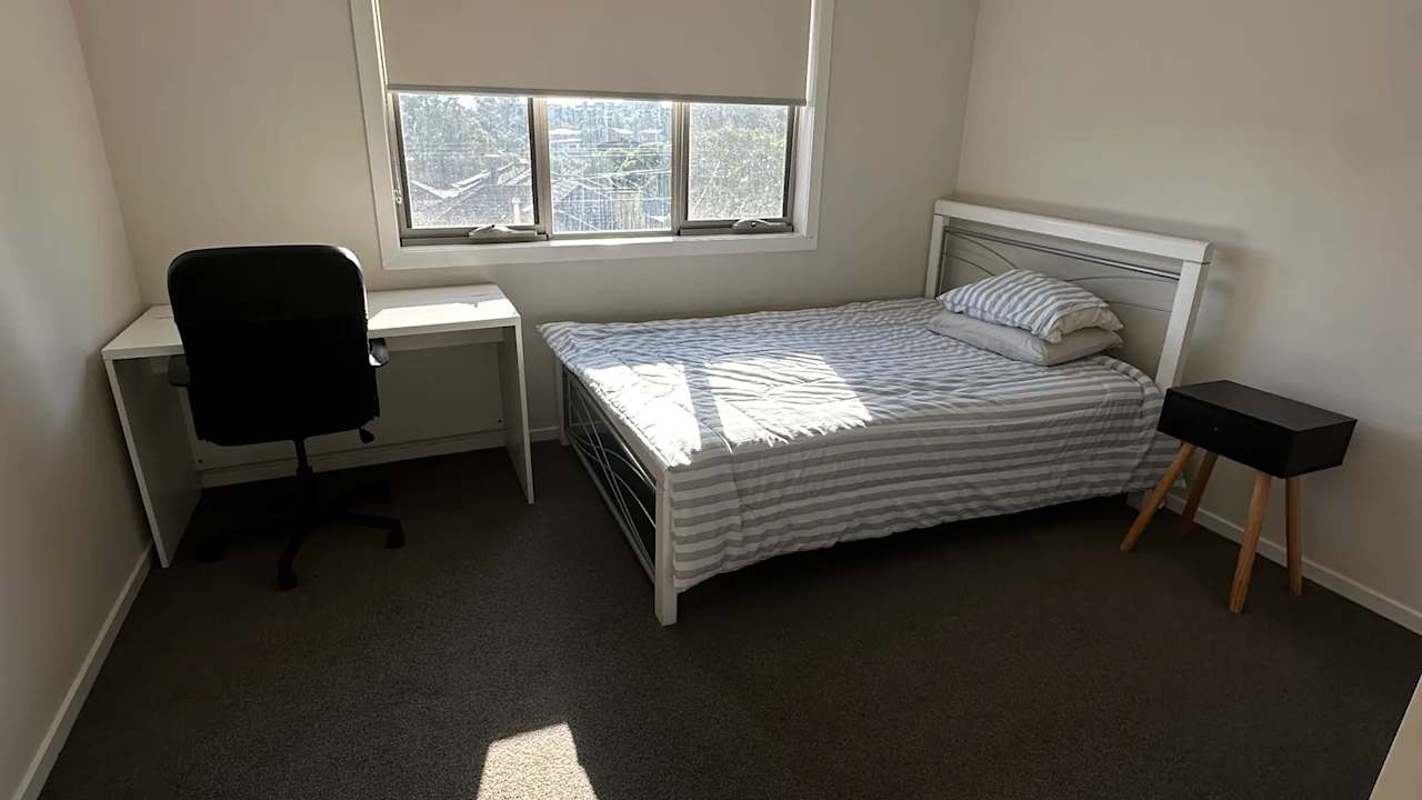 Furnished room in a share house