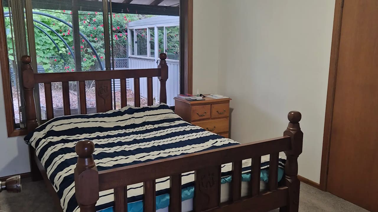 Unfurnished room with own bathroom