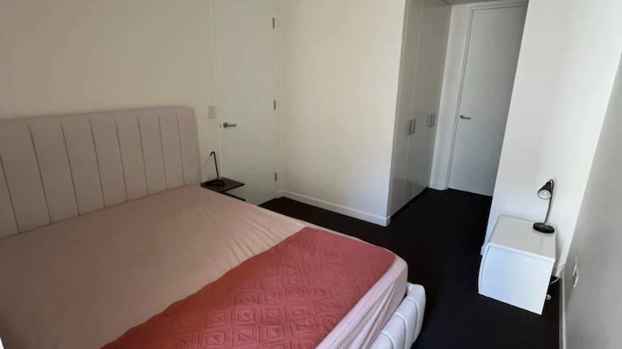 Room with ensuite in a flatshare