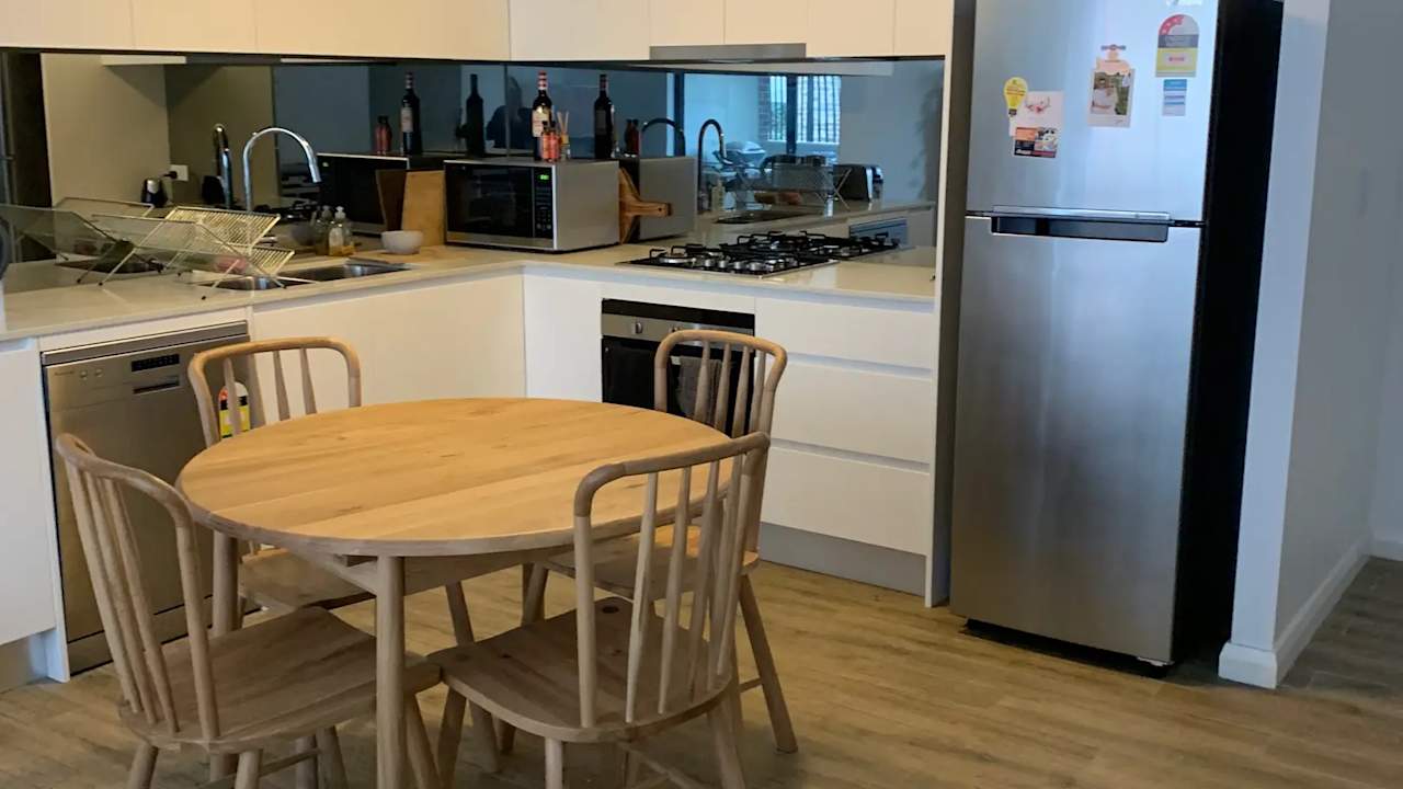 Whole property with 2 rooms for rent