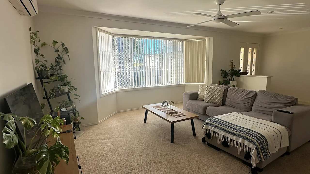Unfurnished room with own bathroom