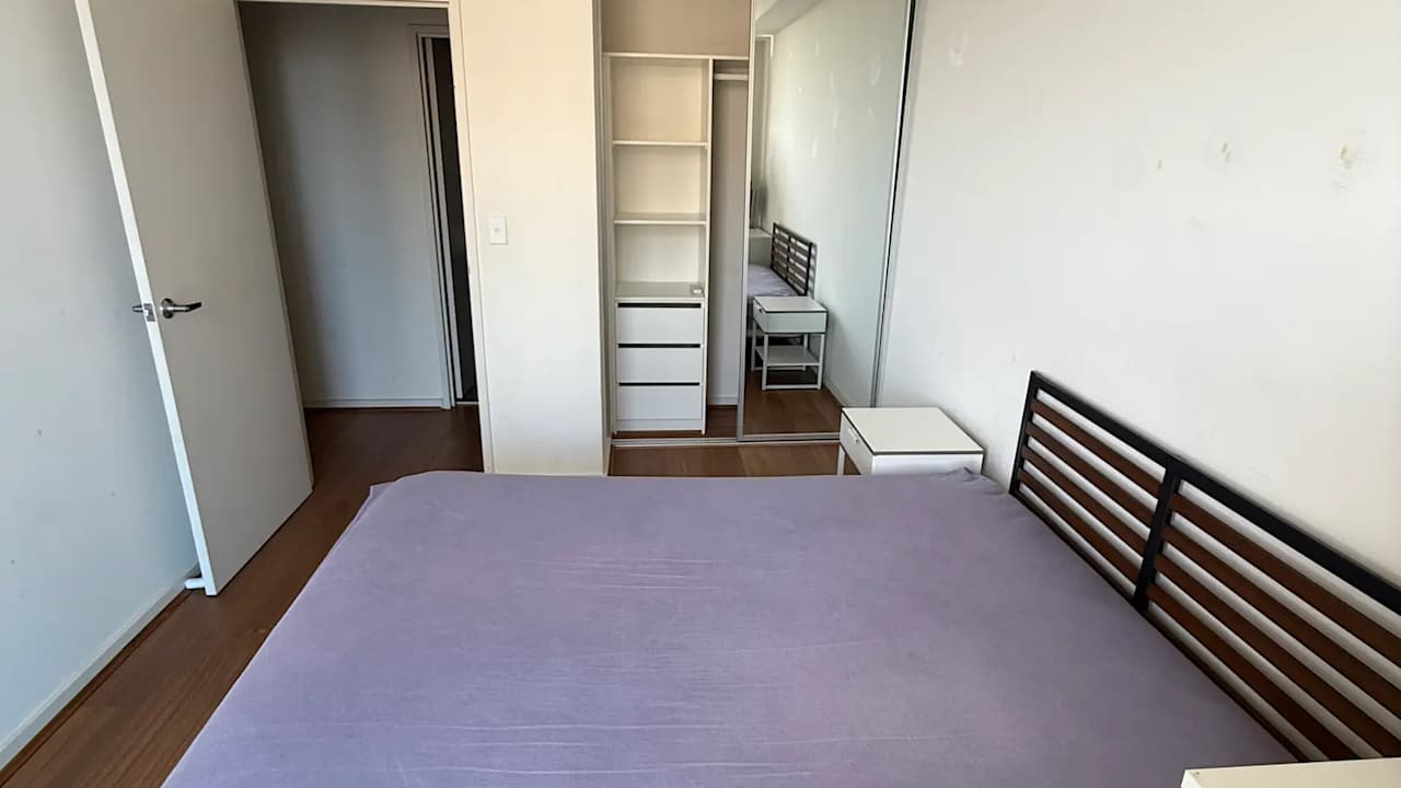 Furnished room in a flatshare