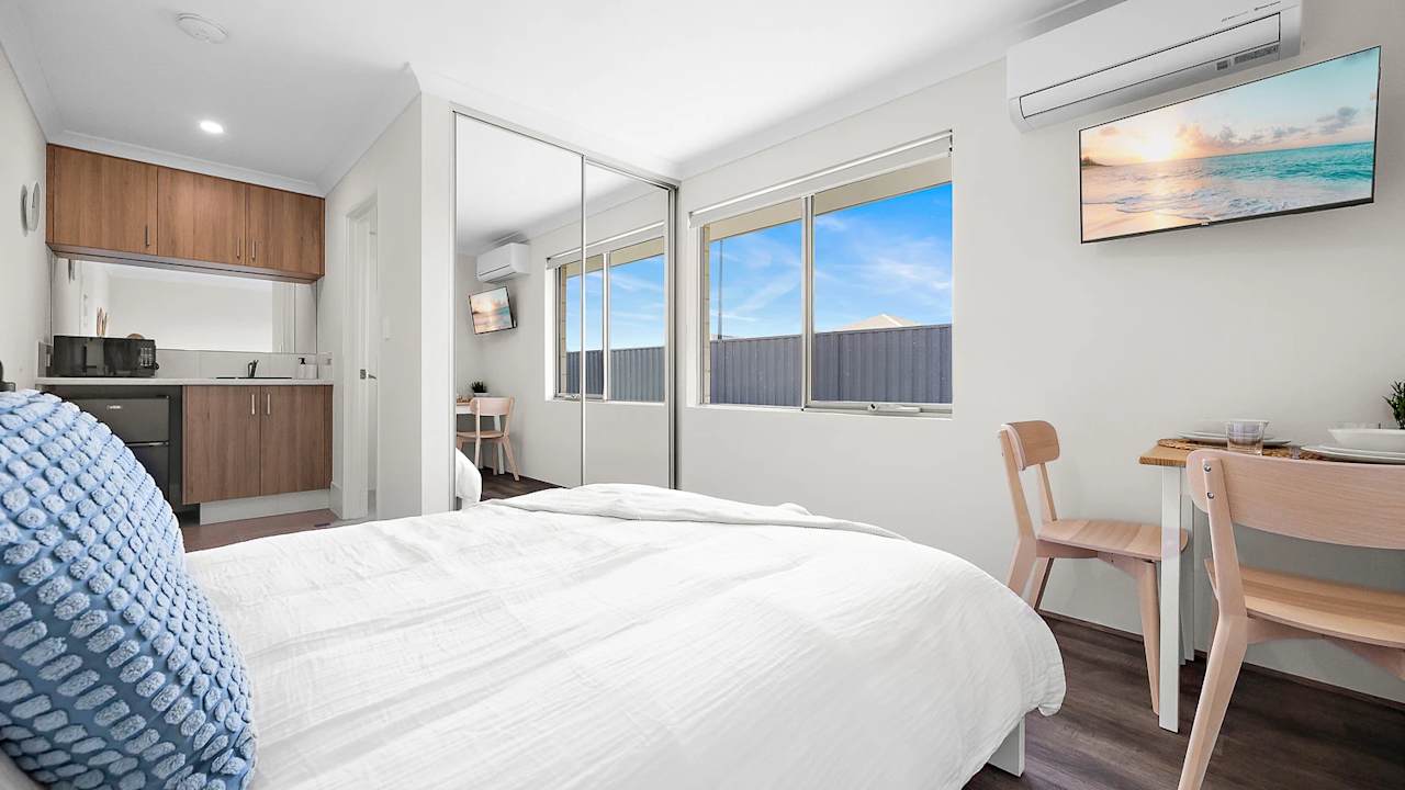 Furnished room with ensuite in a share house
