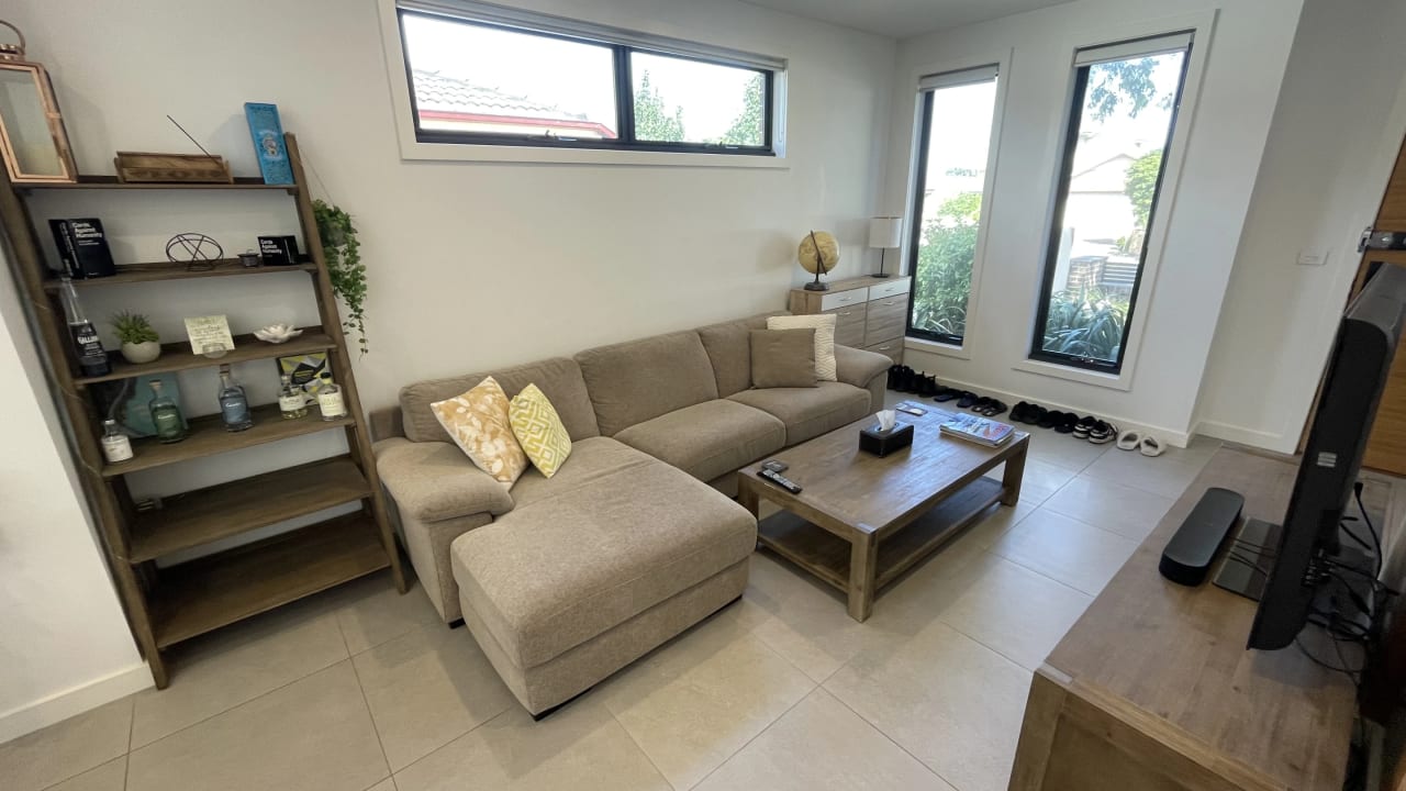 Unfurnished room in a share house