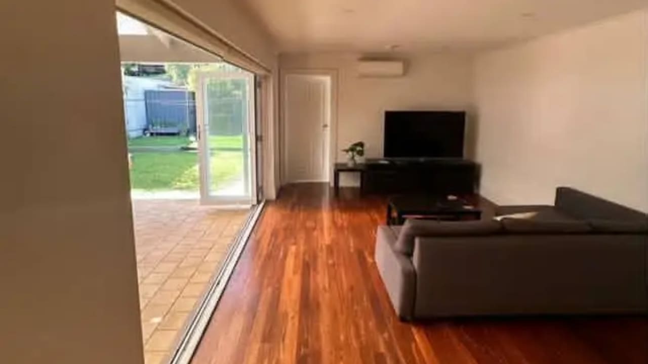 Unfurnished room in a share house