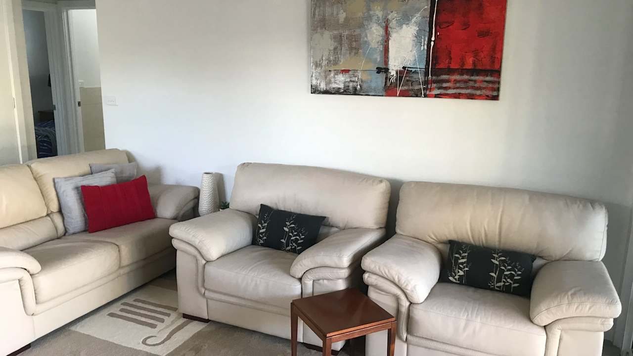 Whole property with 2 rooms for rent