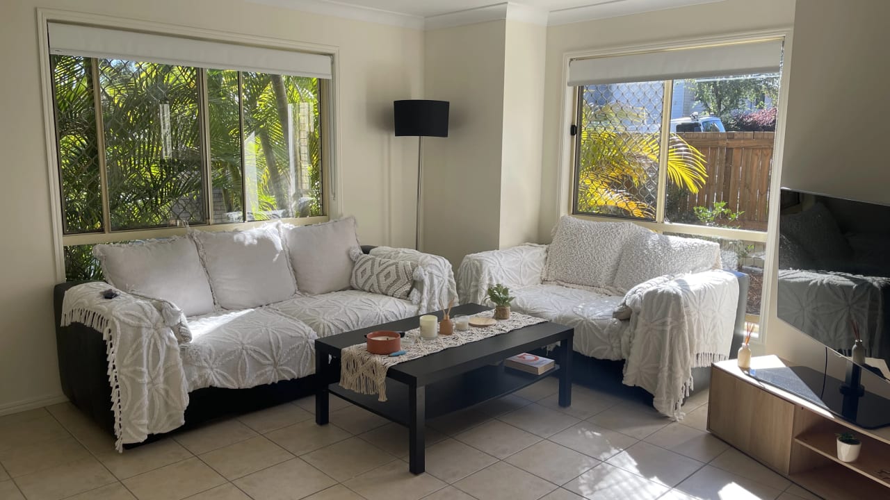 Furnished room with ensuite in a share house