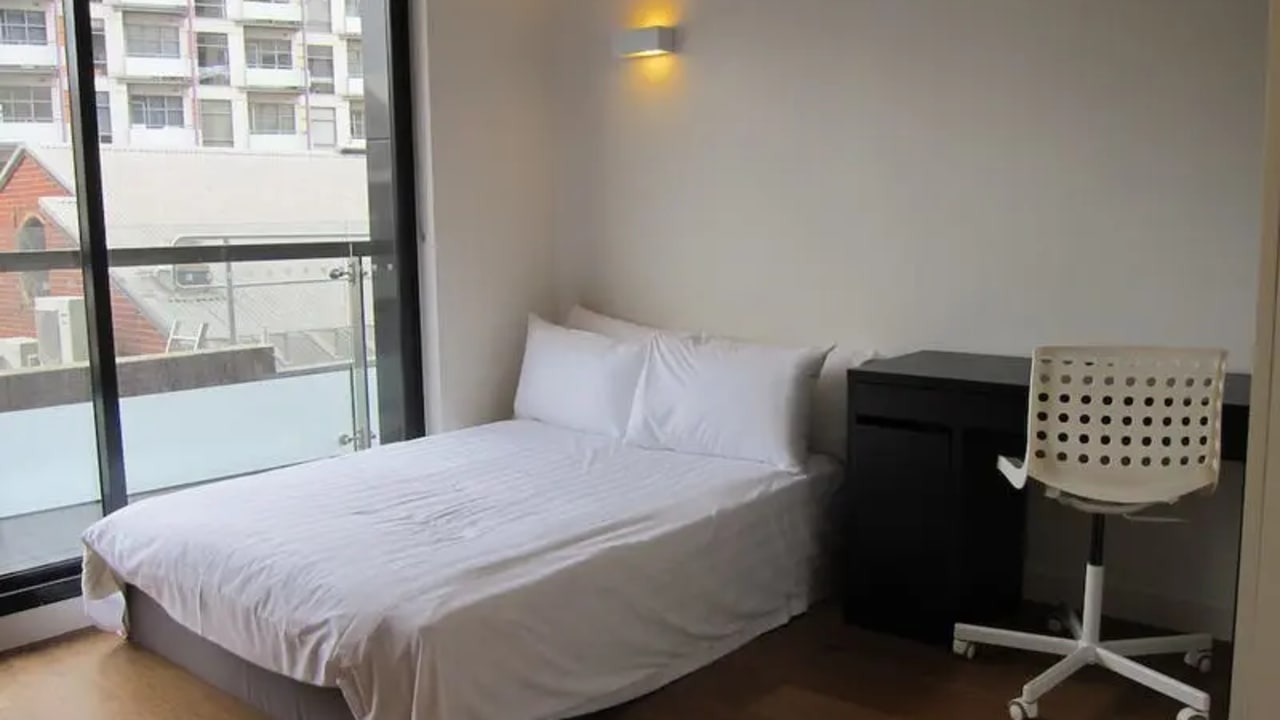 Whole property with 2 rooms for rent