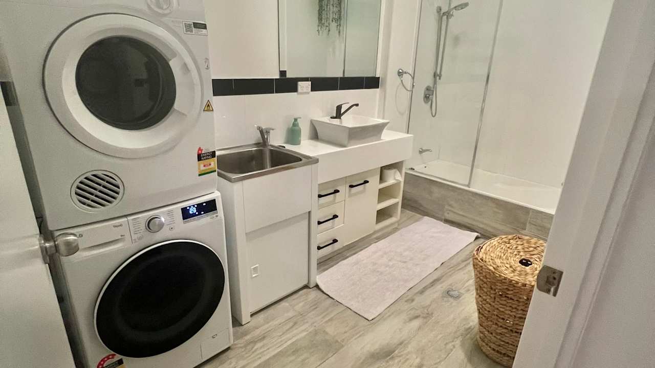 Furnished room granny flat for rent