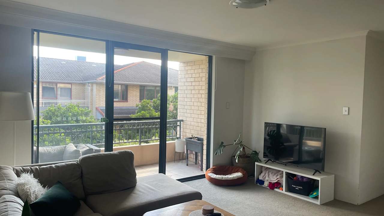 Unfurnished room with own bathroom
