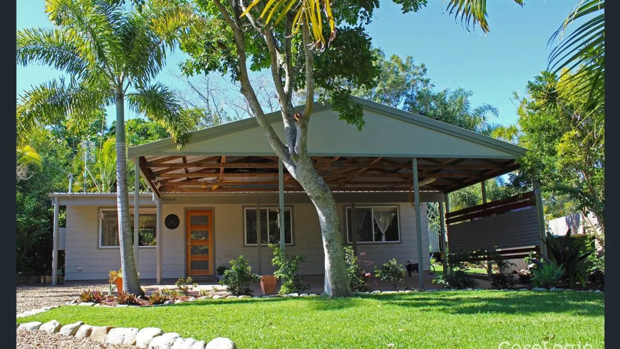 Whole property with 3 rooms for rent