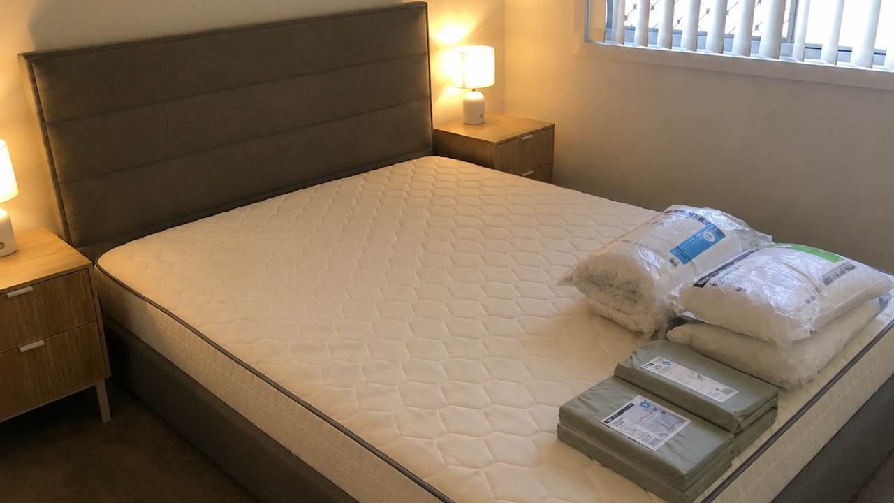 Room in a share house