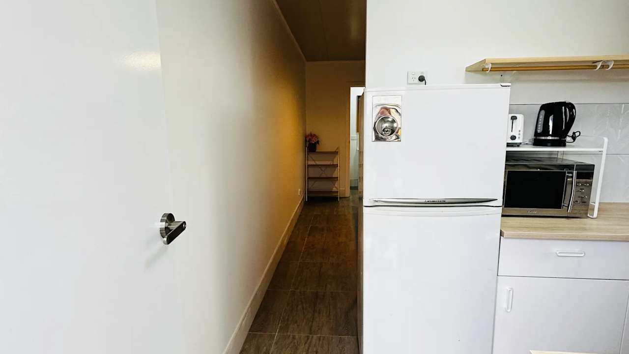 Furnished room with own bathroom
