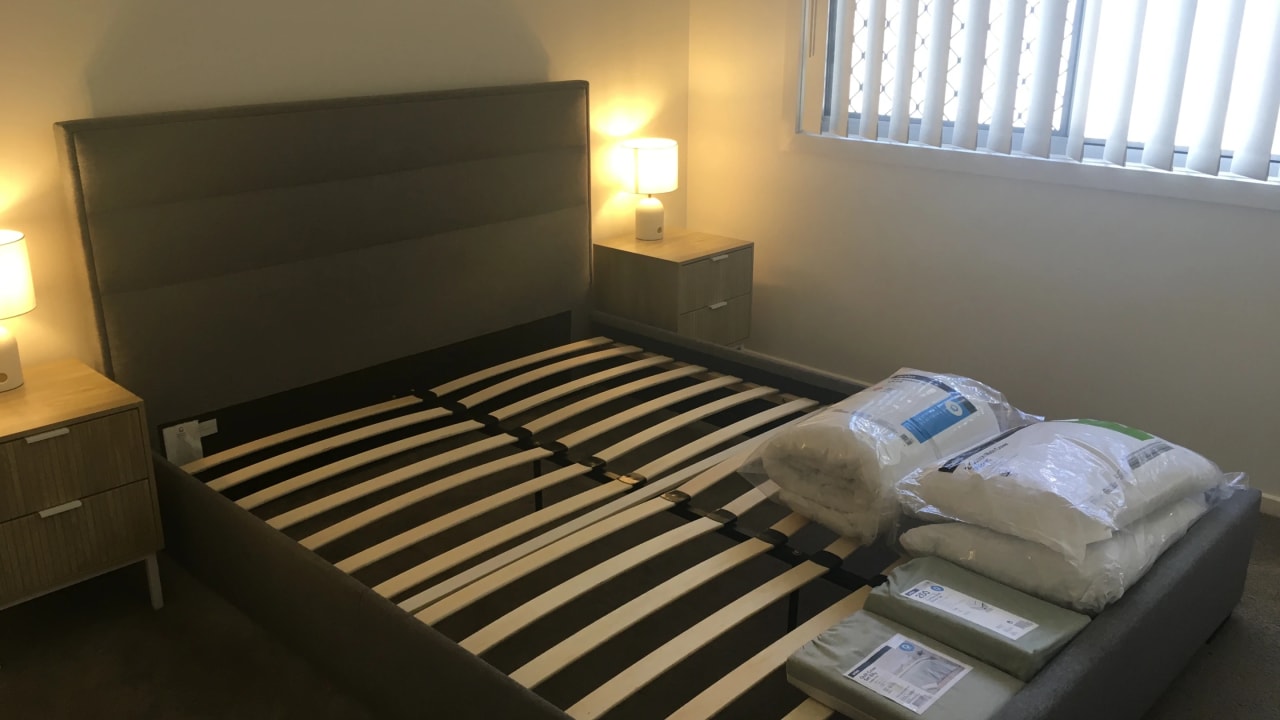 Room in a share house
