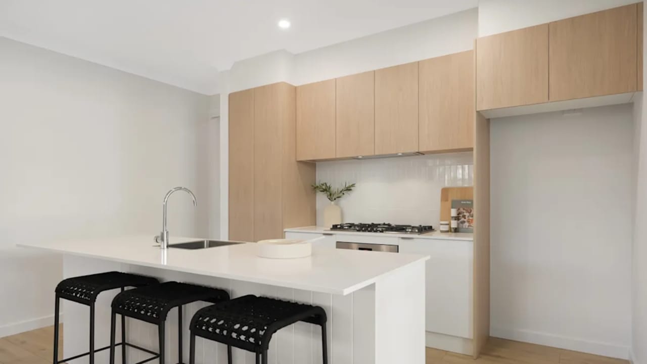 Unfurnished room with own bathroom