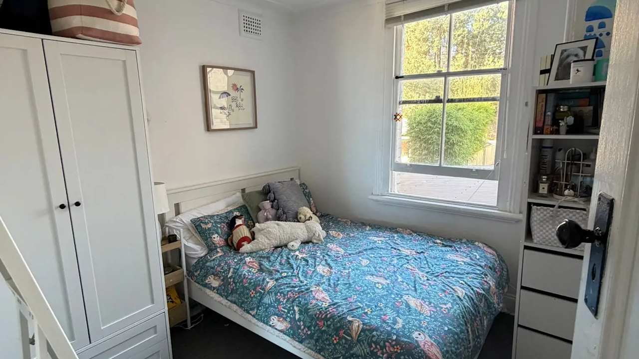 Unfurnished room in a share house