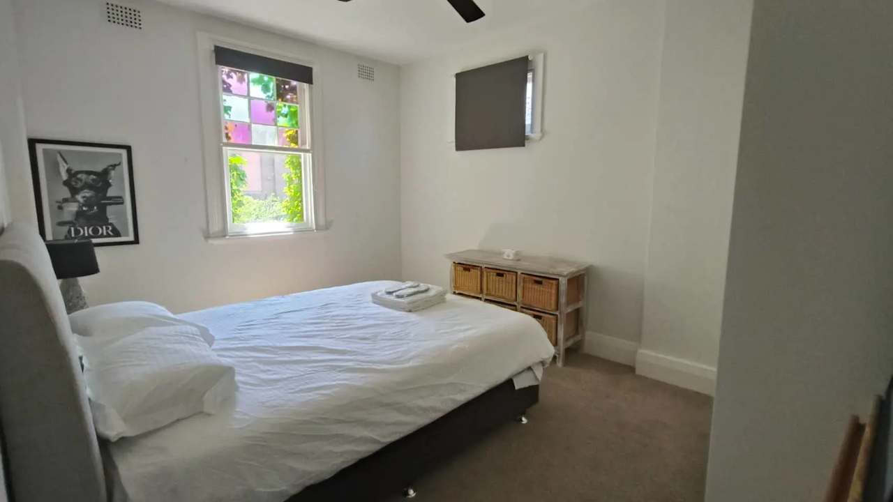 Furnished room in a share house