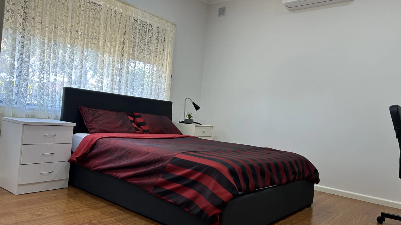 Furnished room with own bathroom