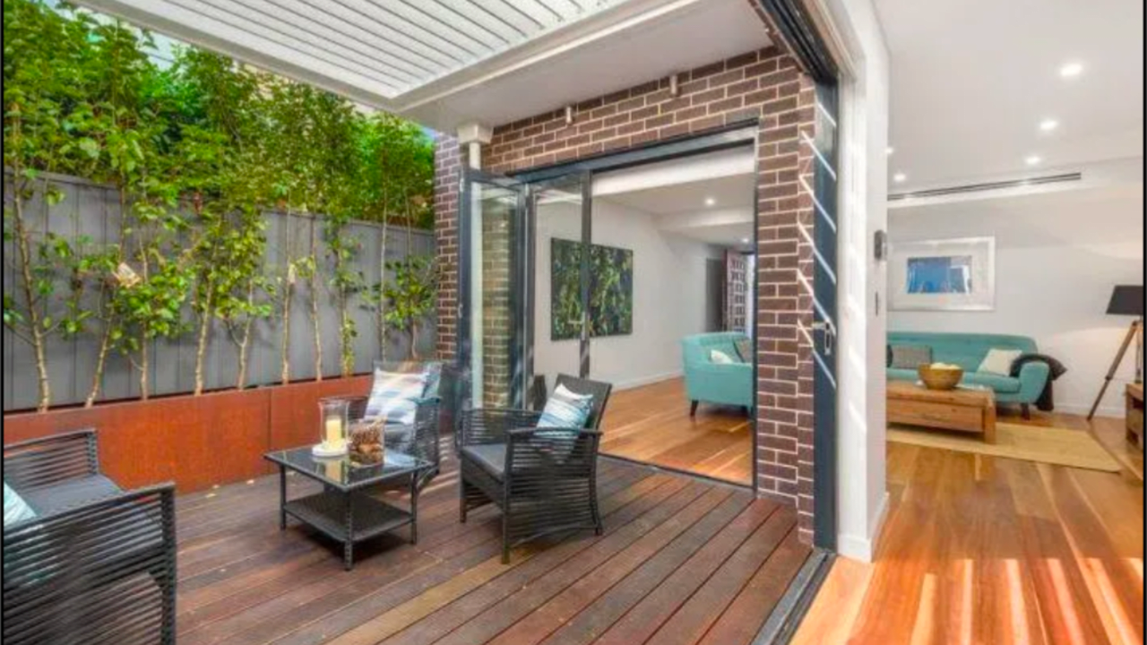 Furnished room with ensuite in a share house