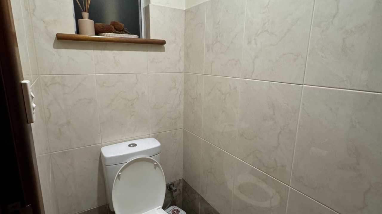 Unfurnished room in a share house