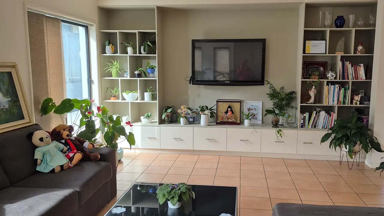 Furnished room in a share house