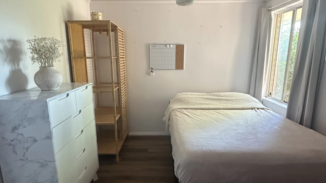 Unfurnished room with own bathroom