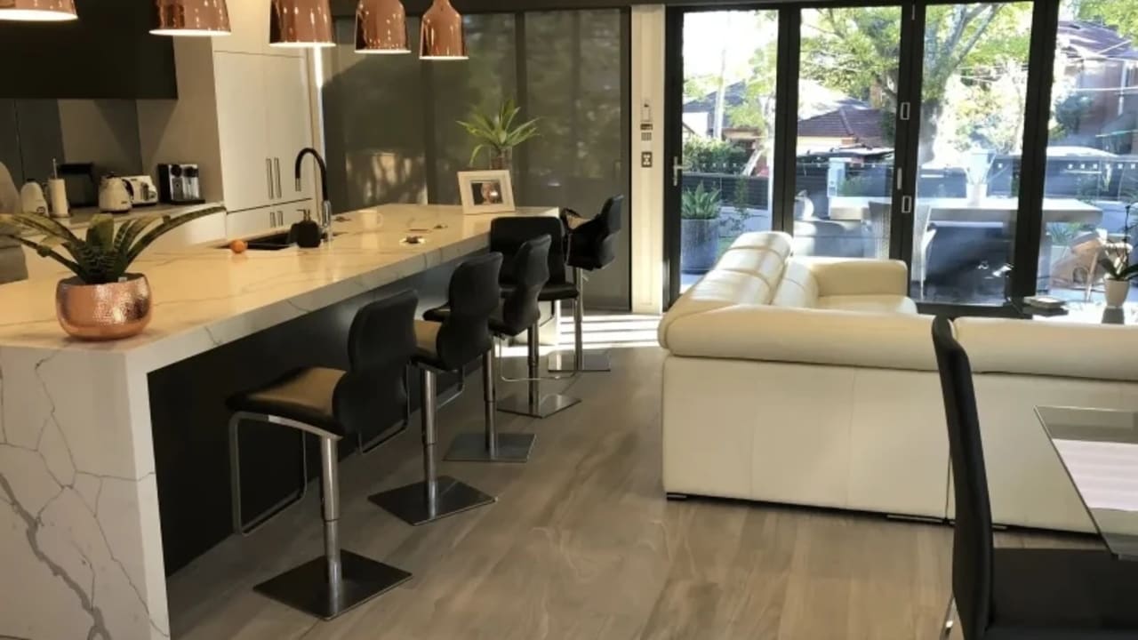 Furnished room in a share house