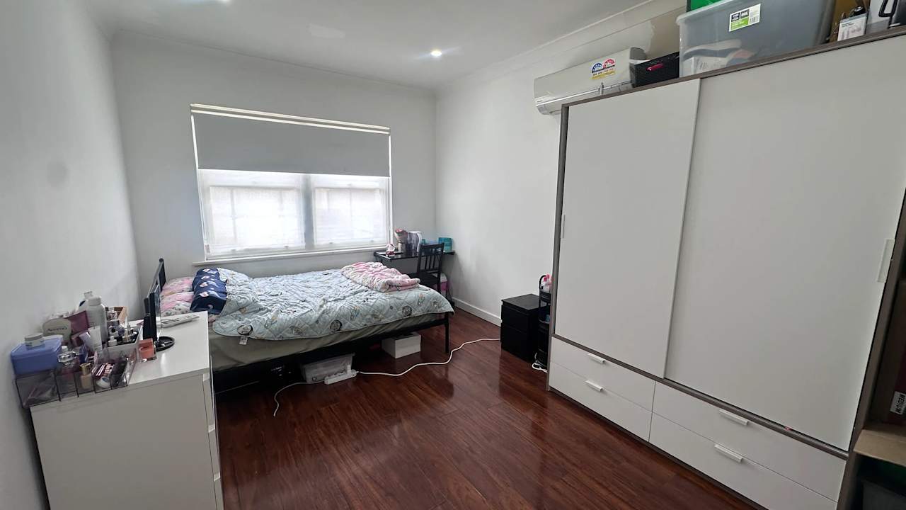 Furnished room with own bathroom