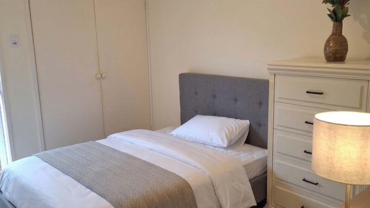 Furnished room in a share house