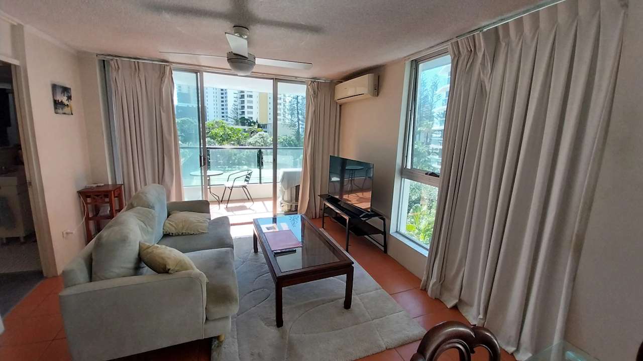 Furnished room with own bathroom