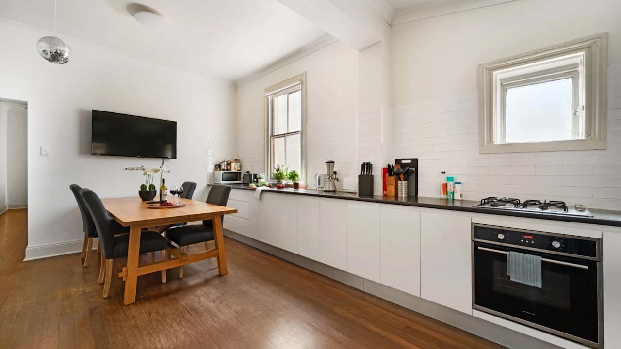 Furnished room in a share house