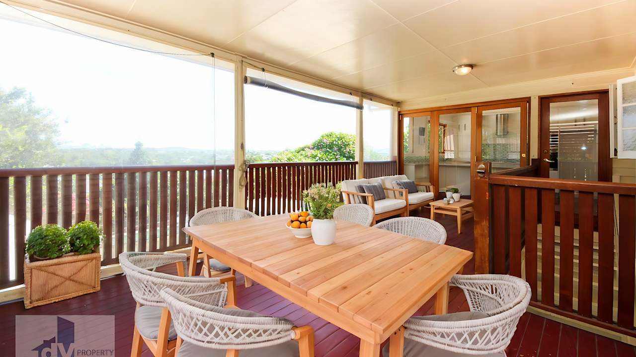 Whole property with 3 rooms for rent