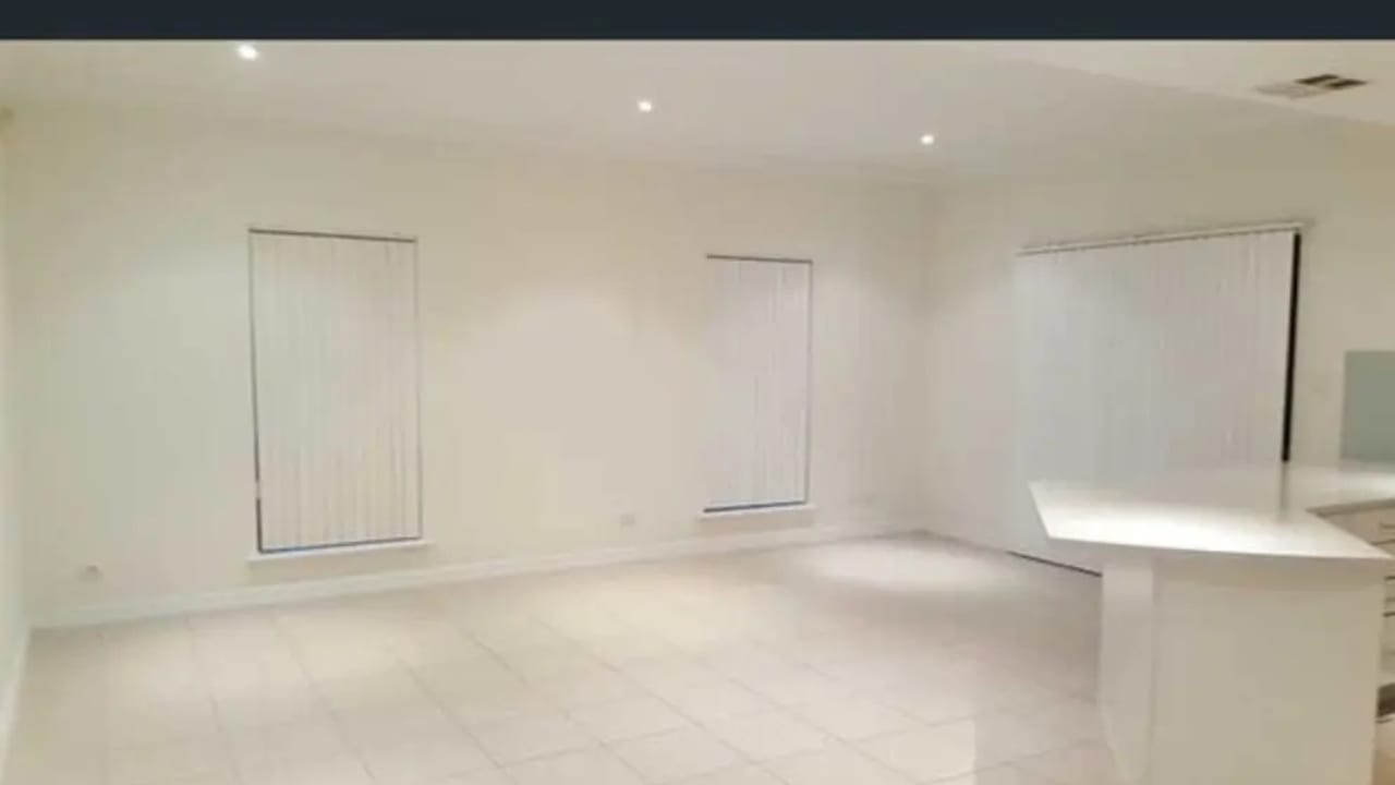 Unfurnished room in a share house