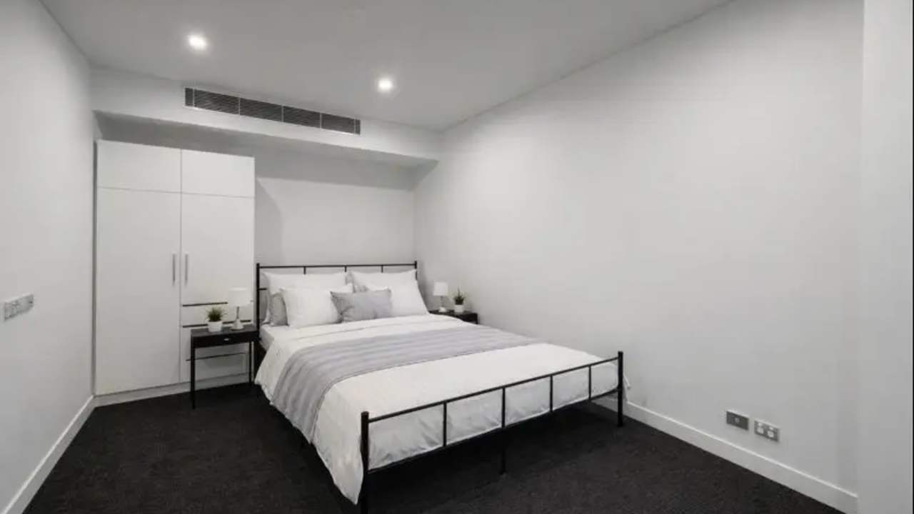 Whole property with 3 rooms for rent