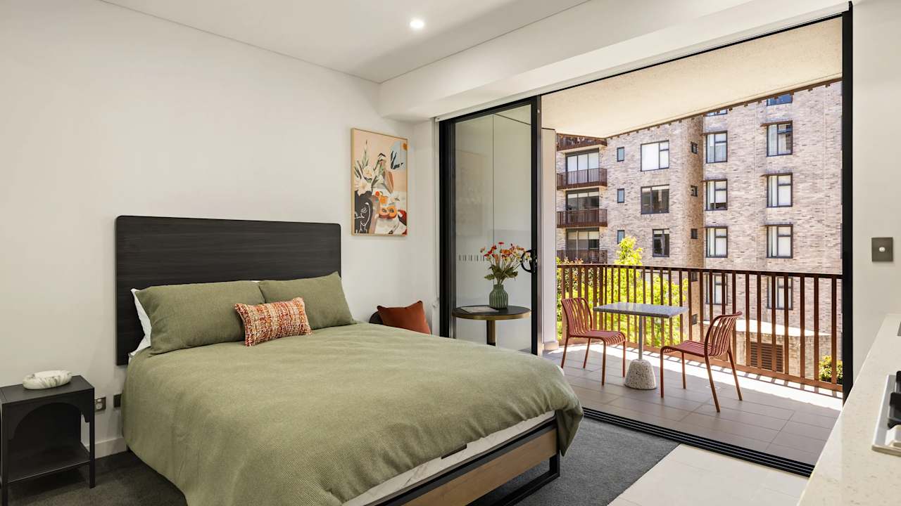 Furnished room studio flat for rent
