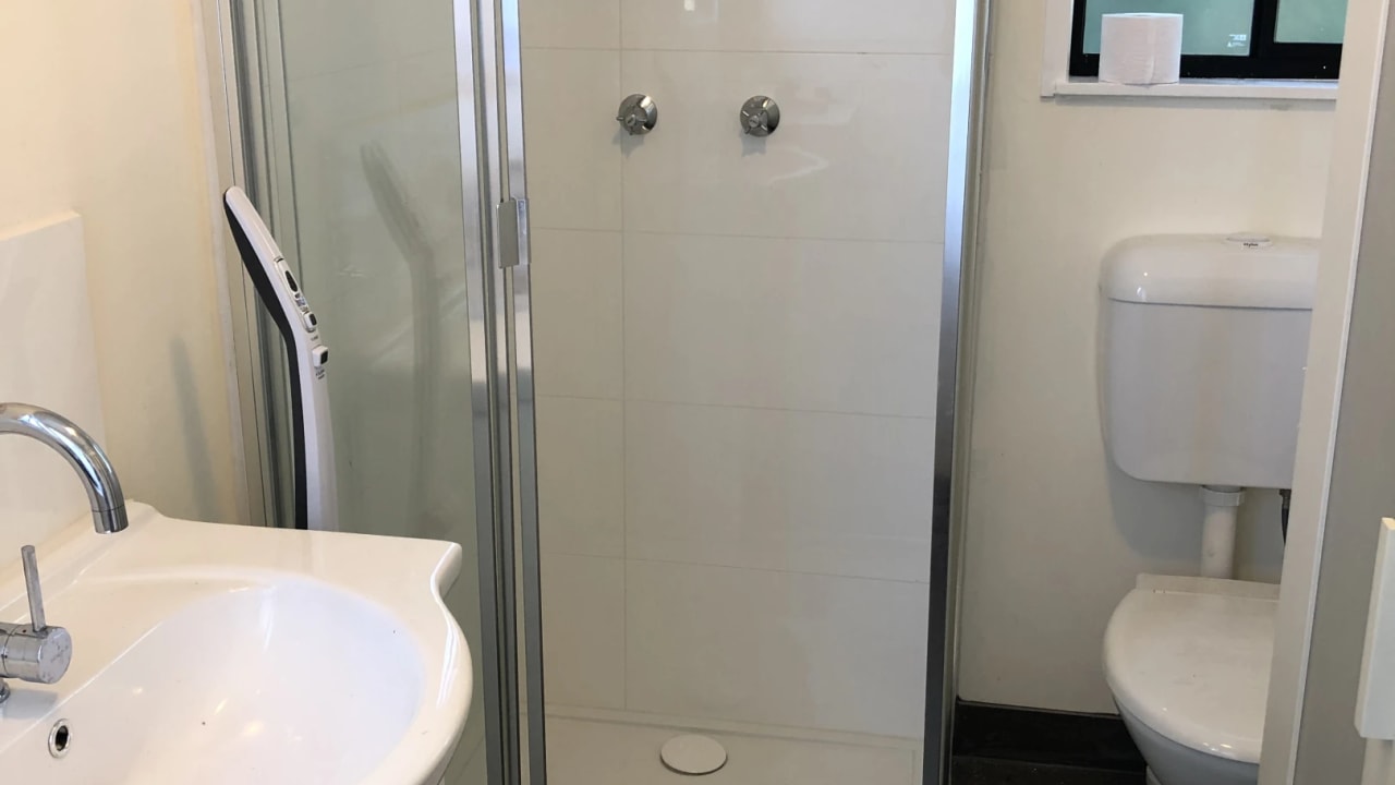 Furnished room studio flat for rent