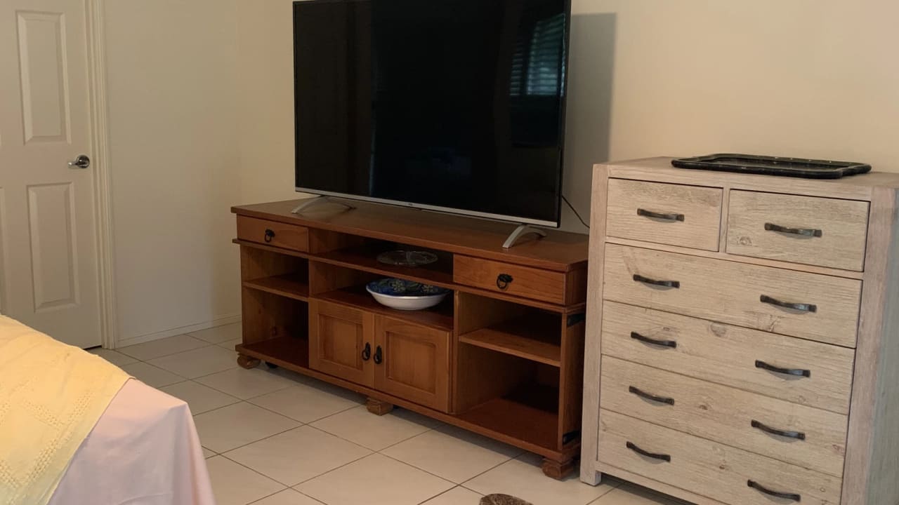 Furnished room granny flat for rent