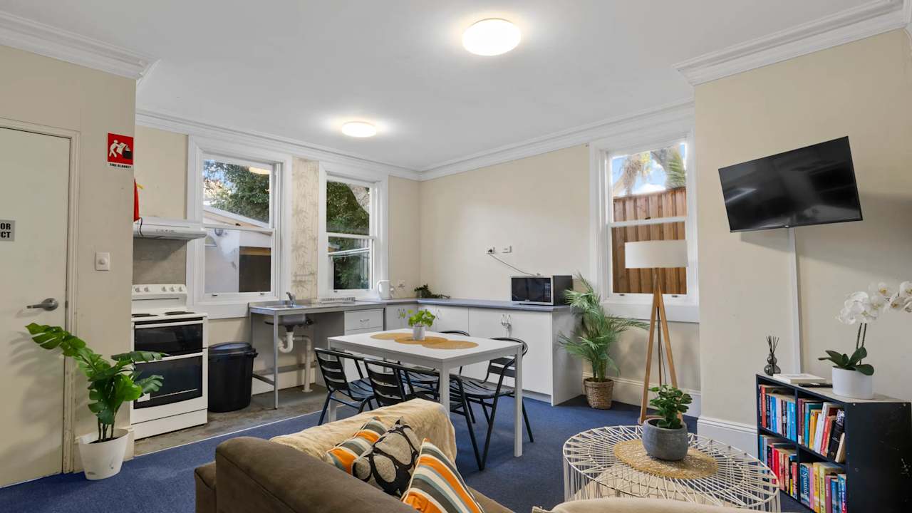 Furnished room in a share house