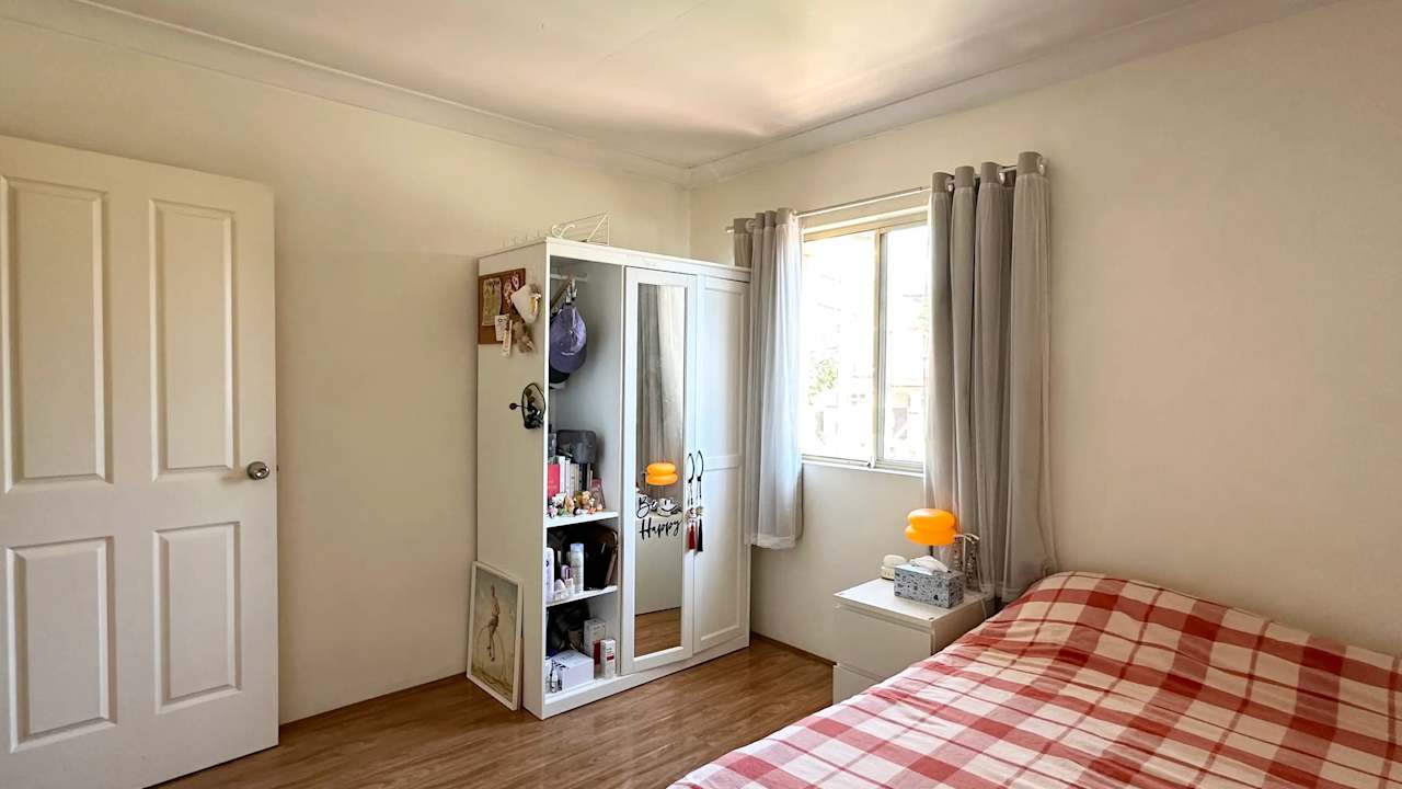 Furnished room with own bathroom