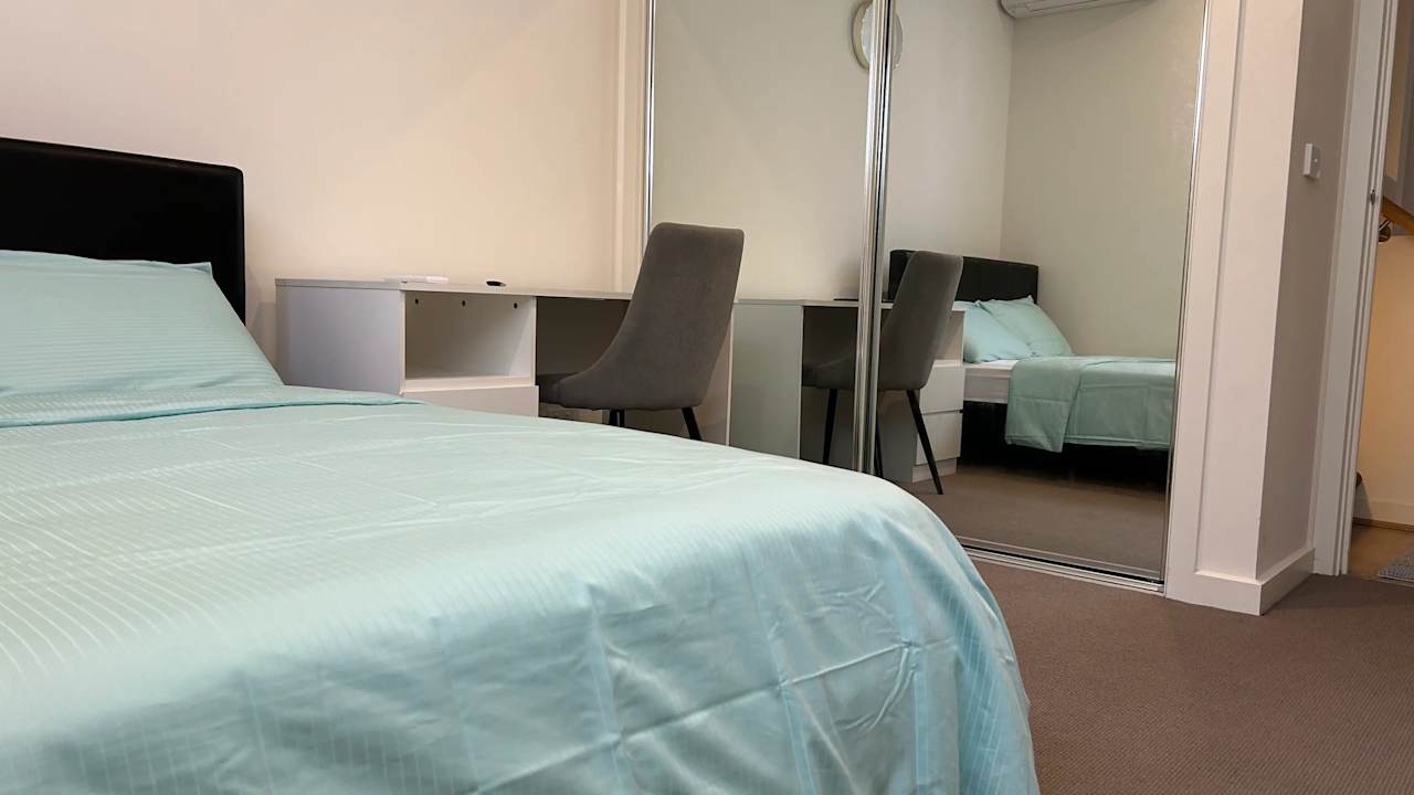 Furnished room in a share house