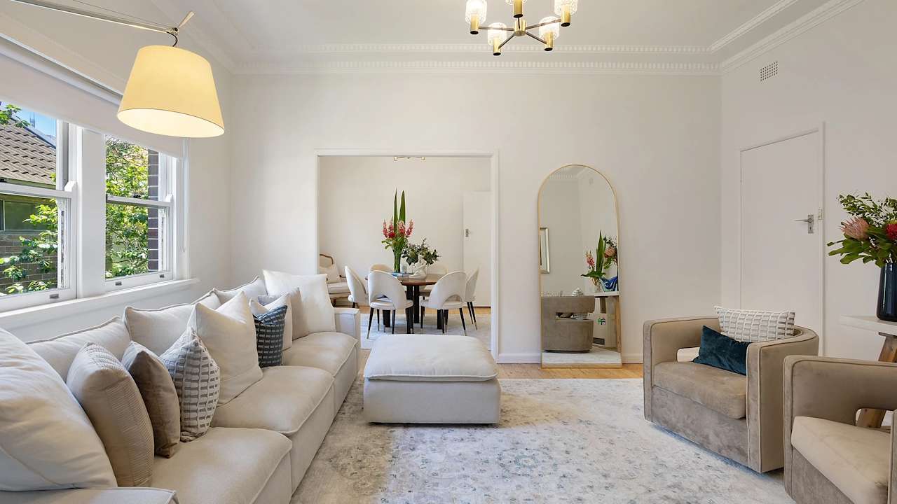 Room in a share house