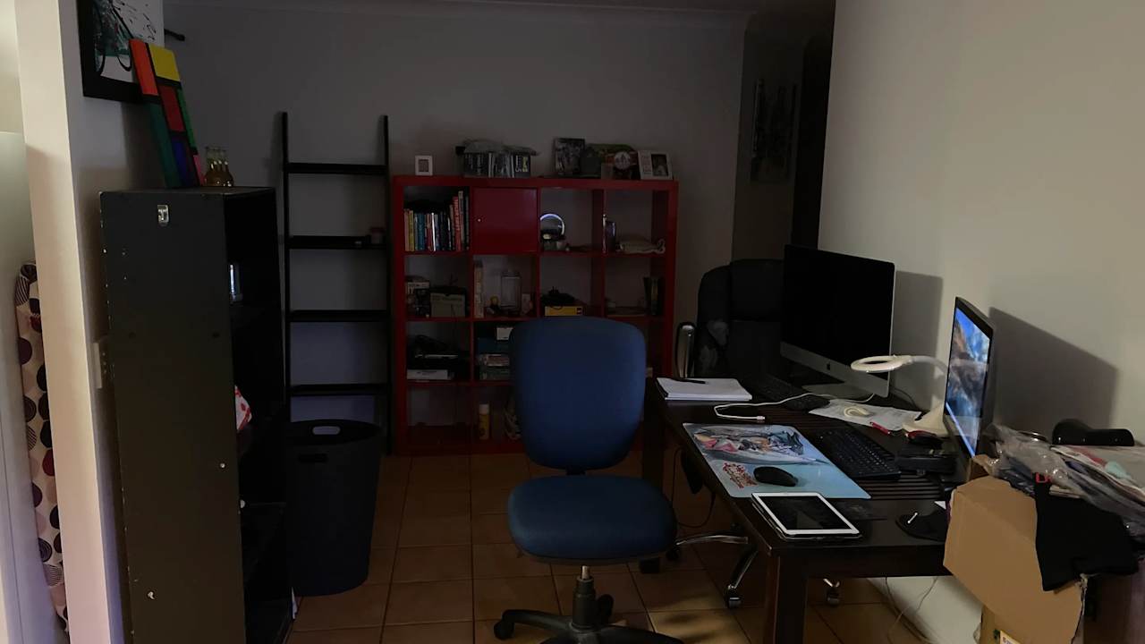 Unfurnished room in a share house