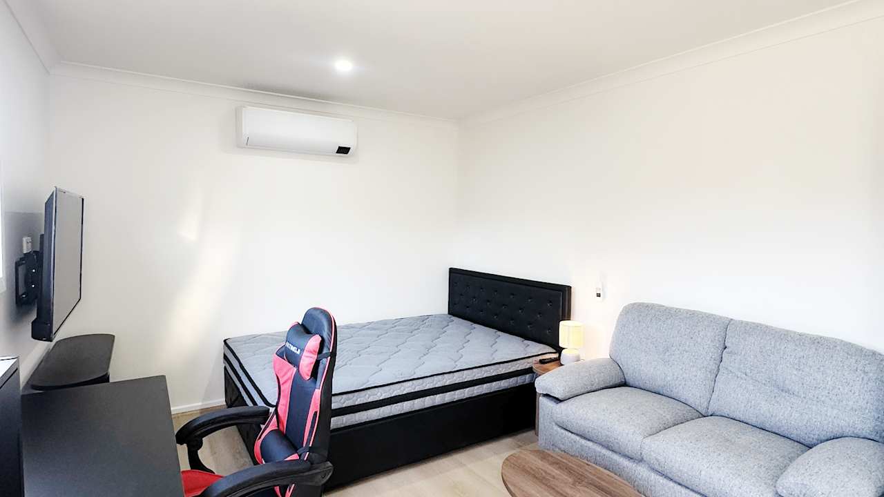 Room granny flat for rent